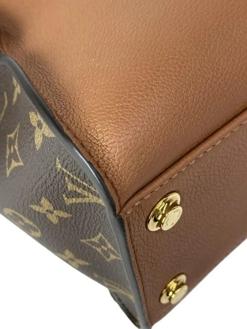 LOUIS VUITTON On My Side MM M59645 Chataigne Monogram RFID : confirmed Tote Bag - Picture 6 of 16